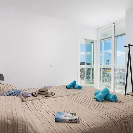 Apartmán 8d. Modern Flat In Americas Playa de las Americas (Tenerife)