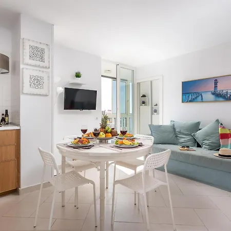 Apartmán 8d. Modern Flat In Americas